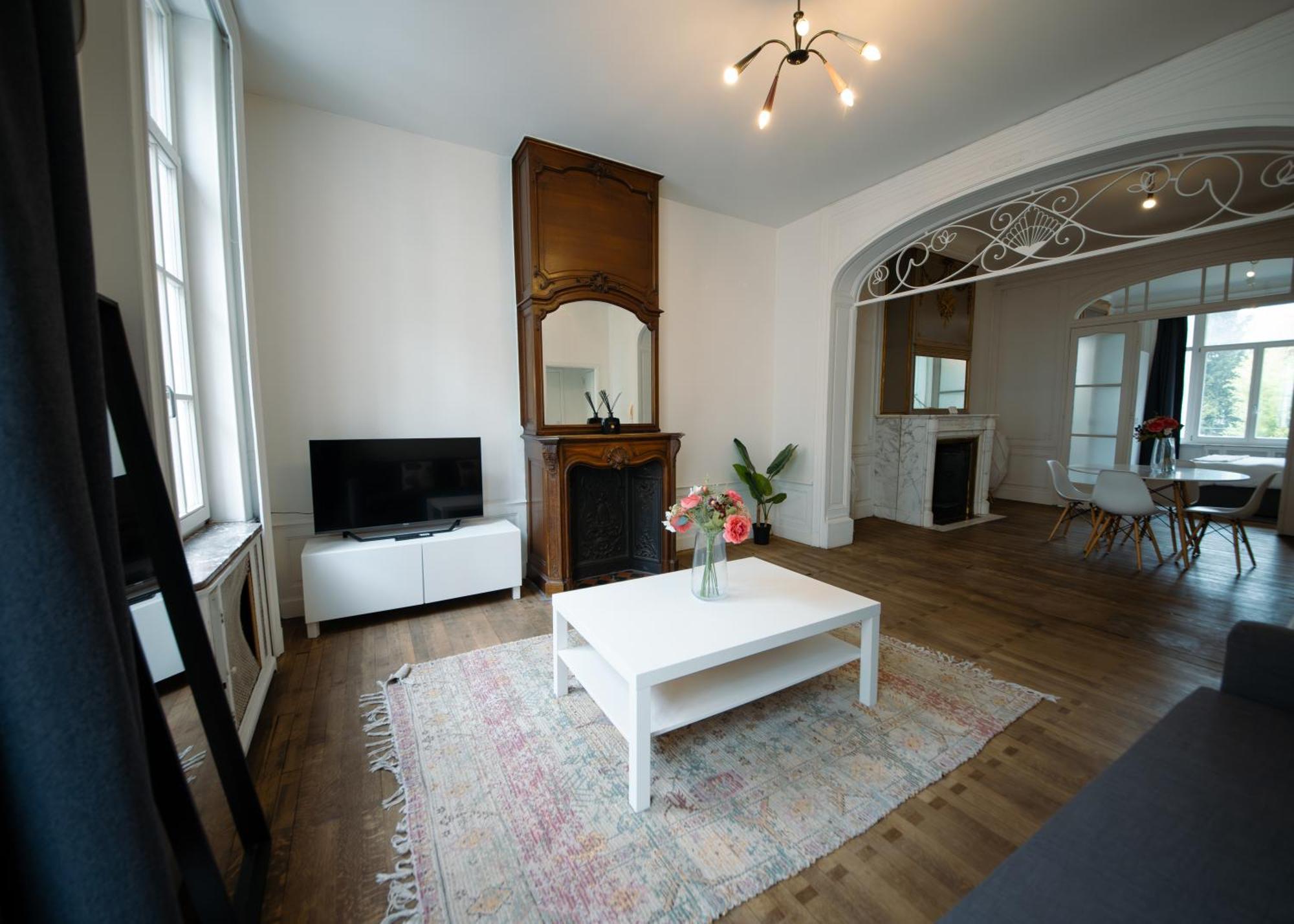 Prestige Stay - Uptown Brussel Buitenkant foto